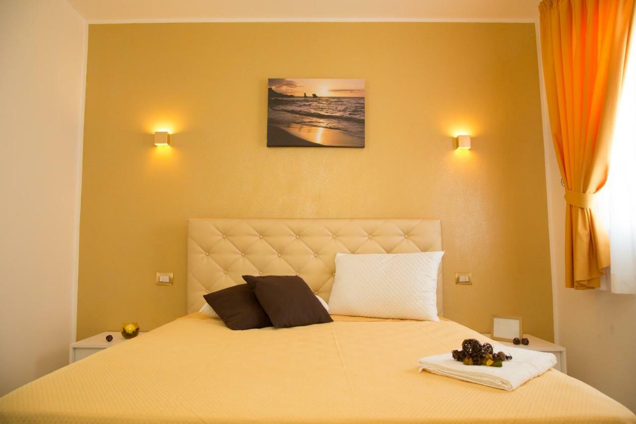Charm Holiday Terrasini Dış mekan fotoğraf
